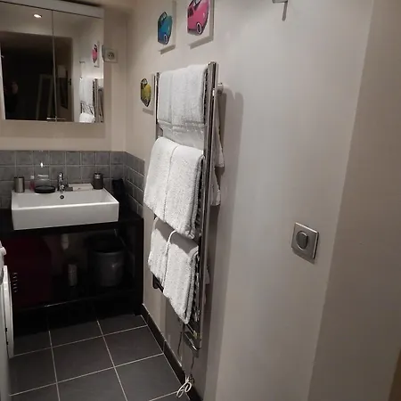 Gravilliers Apartment